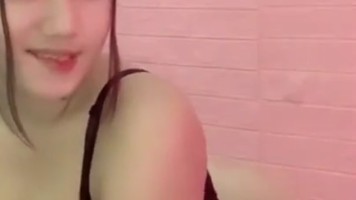 Bokep Indo Goyang Ebot Si Cantik CD Nyeplak