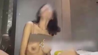 Talent Clara Bentuk Tubuh Idaman 04