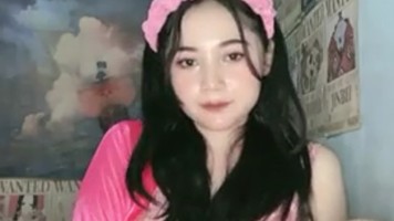 Bokep Indo Micelle Celli Cantik Live Ngangkang