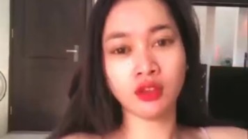 Bokep Indo Monic Uting Mulus Show