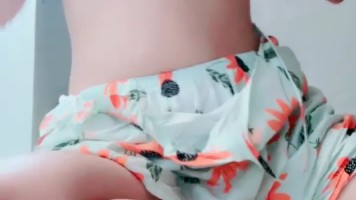 Xyraa Telanjang Dada Remas Gunung Kembar ID 44718585 Mango