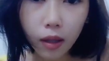 Candy Host Baru Imut Buka Toket Menggoda